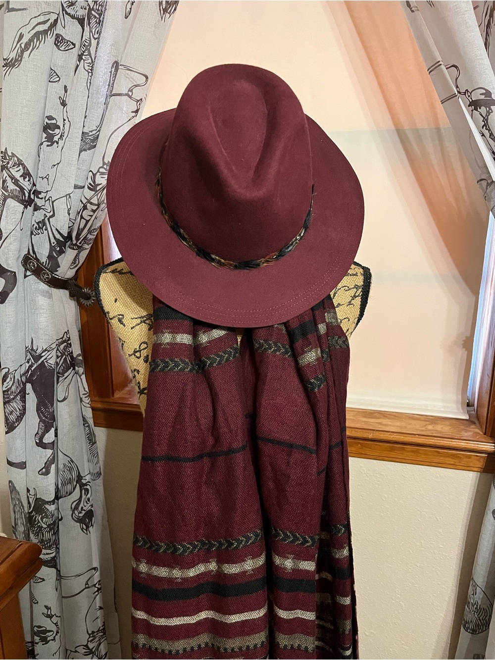 Olive & Pique Women's Burgundy Fedora Hat and Scarf Set